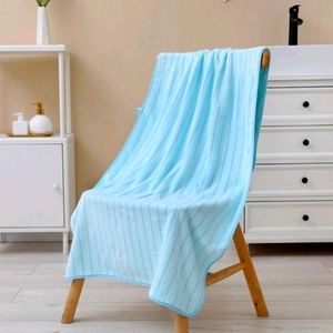 ● 1pc Large Striped Pattern Bath Towel- BLUE